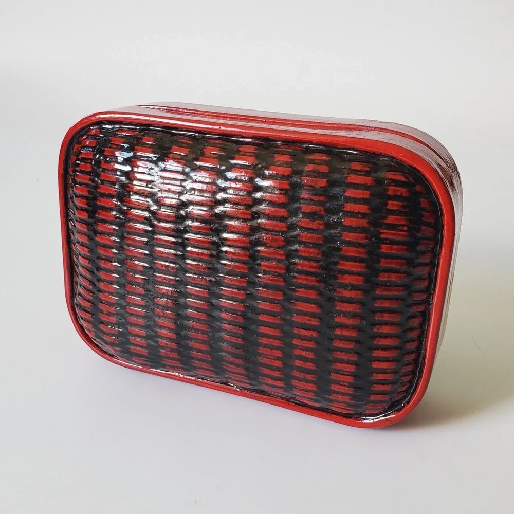 Vintage Woven Lacquered Storage Box Puffy Hard Shell Clutch‎ Purse Asian Art